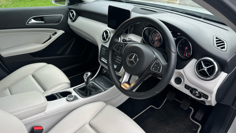 Mercedes-Benz A-Class A180d Sport Executive 5dr Diesel Hatchback
